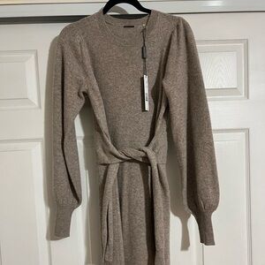 TAHARI CASHMERE Elegant Brown Knit Dress